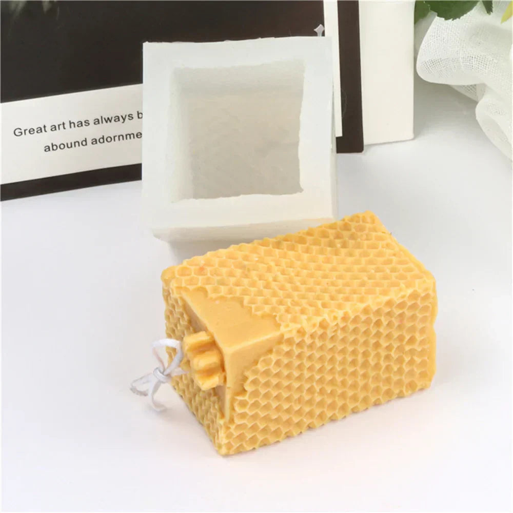 beeswax candle natural.jpg