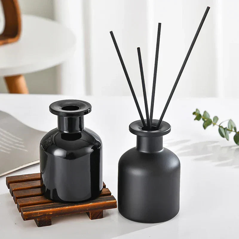 reed diffuser bottles black.jpg