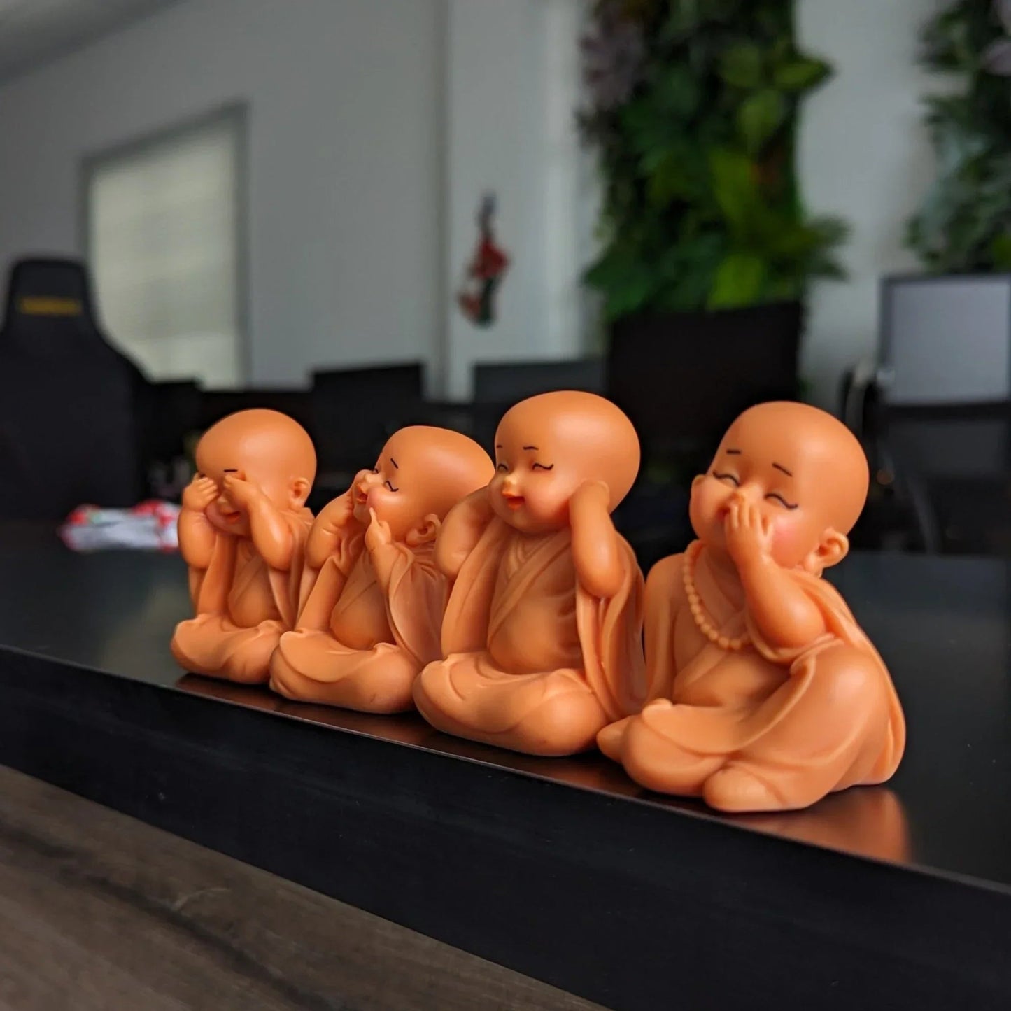 set 4 pink little monk buddha statues 1.jpg